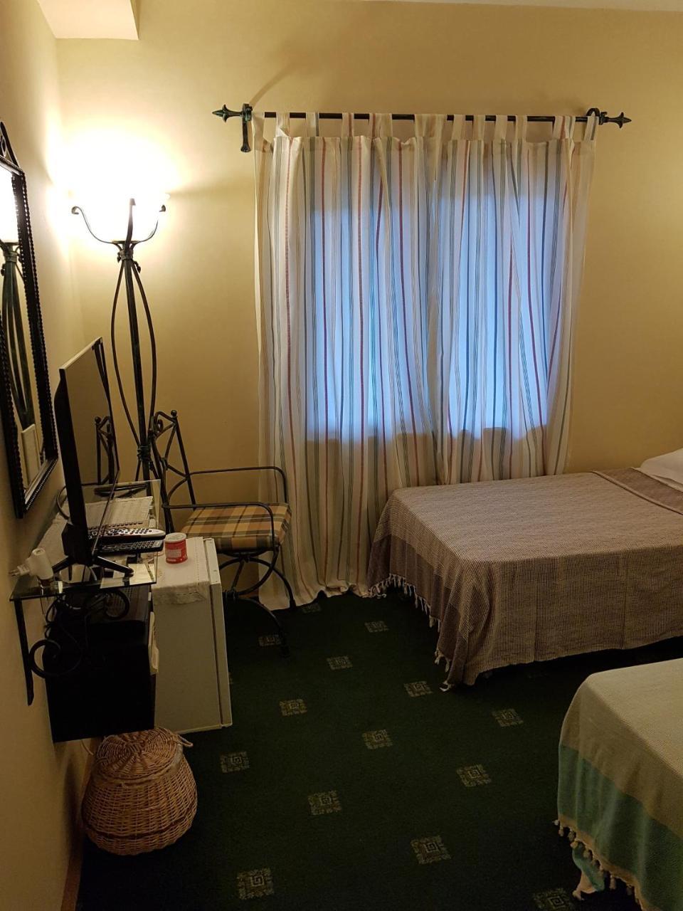 A&B Home Hotel Гёчек Экстерьер фото